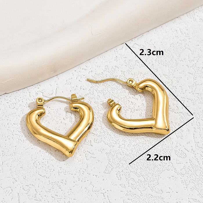1 par de pendientes chapados en oro de 18 quilates de acero inoxidable con forma de corazón básico estilo IG