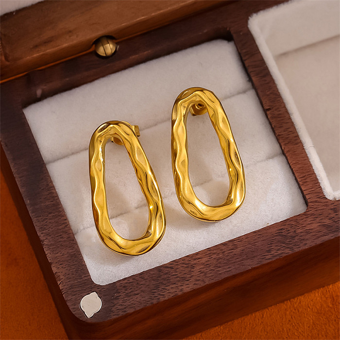 1 par de pendientes colgantes chapados en oro de 18 quilates de acero inoxidable con revestimiento ovalado de estilo simple retro