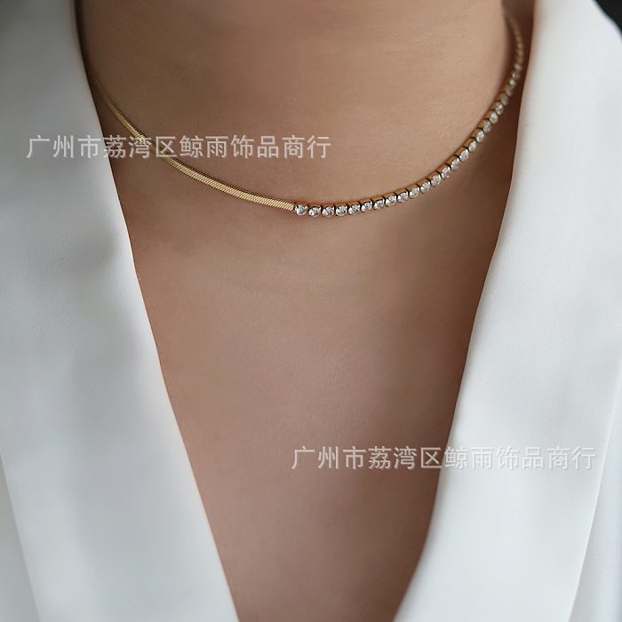 Fashion Geometric Snake Bone Claw Zircon Chain Stainless Steel Necklace