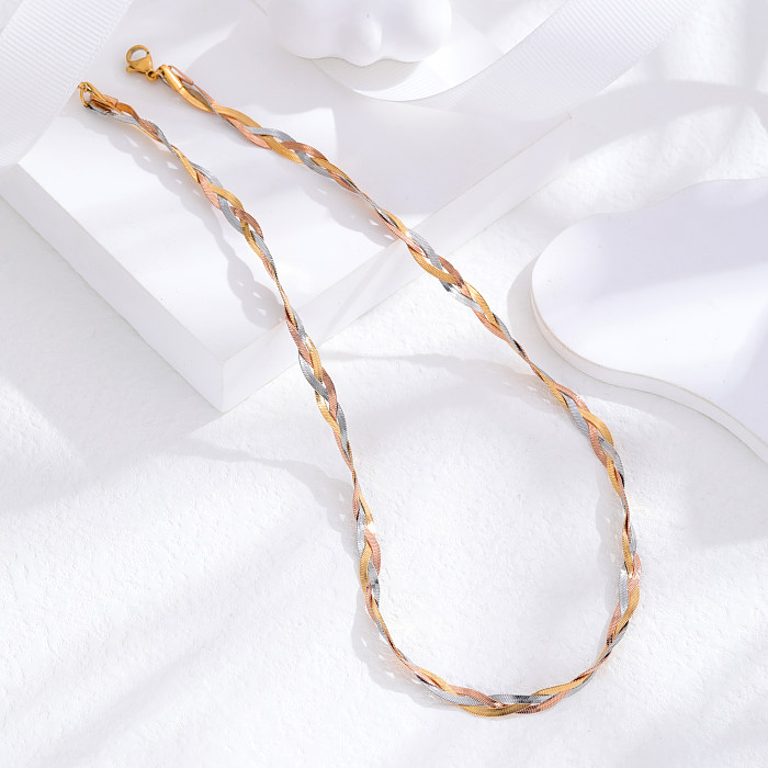Mehrschichtige Halsketten im schlichten Stil aus einfarbigem Edelstahl mit 24-Karat-Vergoldung im Großhandel