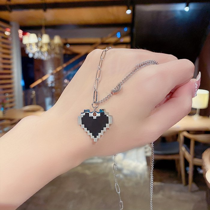 Hip-Hop Simple Style Heart Shape Stainless Steel  Plating Silver Plated Pendant Necklace
