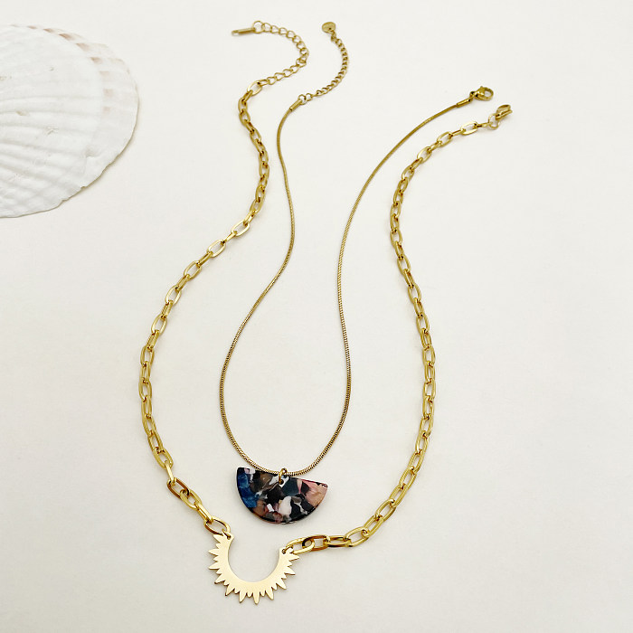 Schlichter Stil, klassischer Stil, Halbkreis-Halskette aus Edelstahl mit Aryl-Beschichtung, vergoldet
