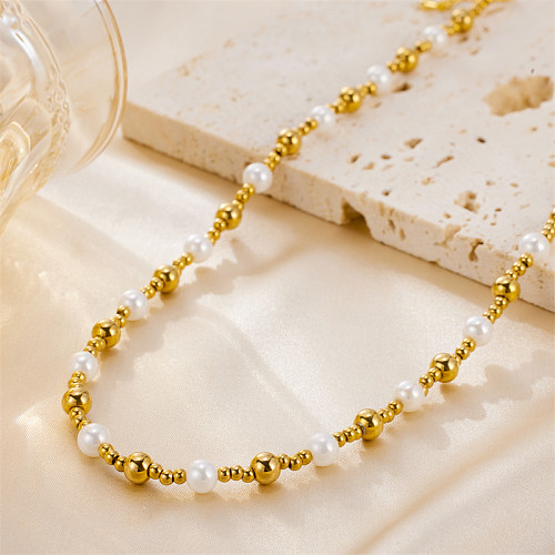 Collar chapado en oro de 18 quilates con perlas de agua dulce redondas de acero inoxidable estilo vintage casual