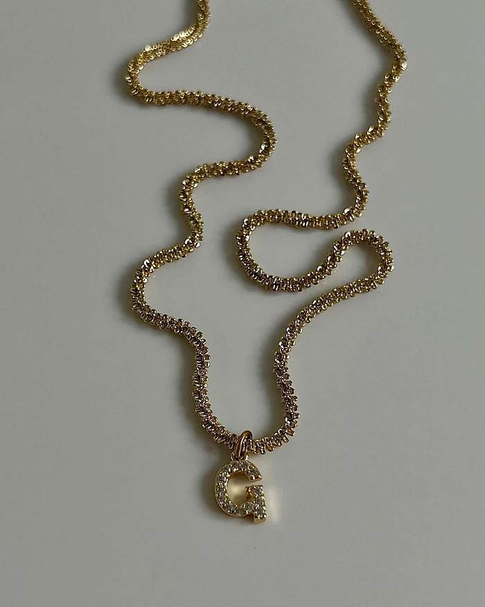 Collier avec pendentif en diamant artificiel avec lettre tendance en acier inoxydable, 1 pièce