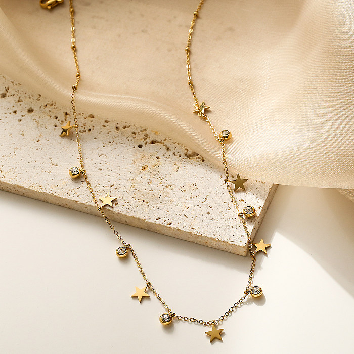 Collier pendentif plaqué or 18 carats avec incrustation de placage en acier inoxydable étoile de trajet de style simple