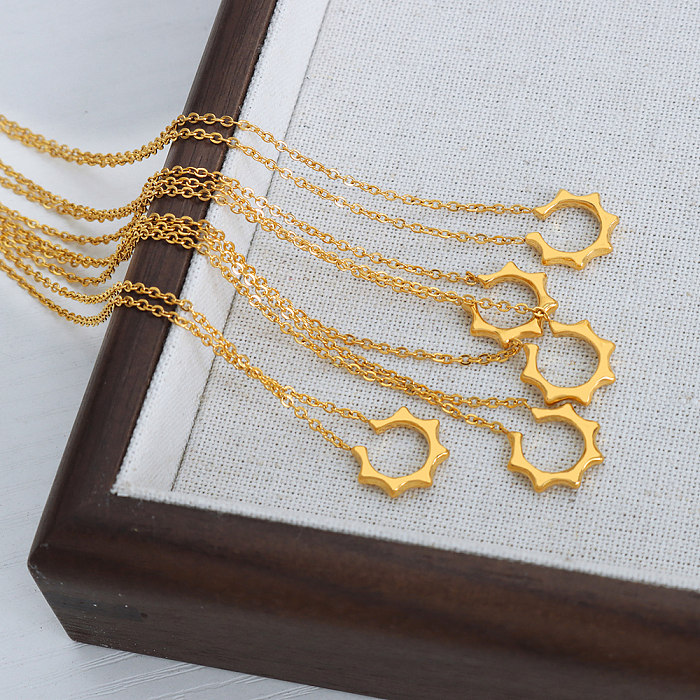 Collar chapado en oro de 18 quilates con revestimiento de acero inoxidable de color sólido y estilo simple de roca
