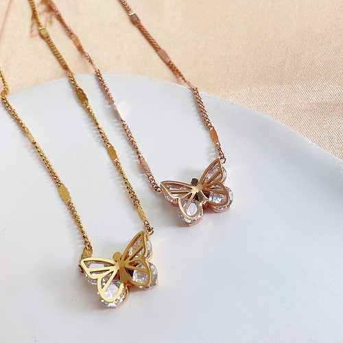 Collar de diamantes de imitación con incrustaciones de revestimiento de acero inoxidable de mariposa de estilo simple y dulce