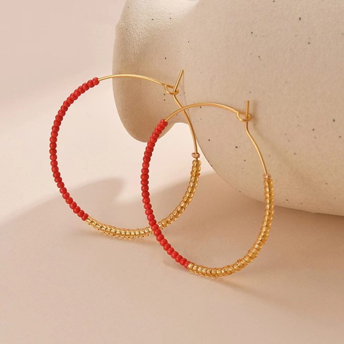 1 paire de boucles d'oreilles créoles en acier inoxydable, style streetwear, blocs de couleurs, perles