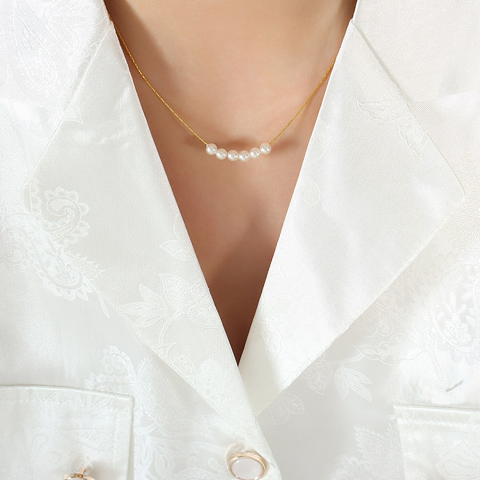 Einfache Halskette mit geometrischem Edelstahl-Inlay und künstlichen Perlen, 18 Karat vergoldet