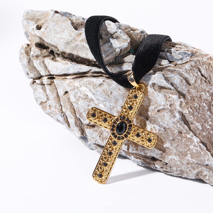 Schlichter Stil, Pendelkreuz-Halskette mit Edelstahlbeschichtung, Intarsien-Zirkon-Anhänger, 18 Karat vergoldet