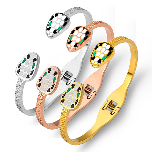 Personalisiertes neuartiges Design Titanstahl Doppelschlangenkopf-Armband europäischen und amerikanischen Stil Cobra-Armband weiblich Großhandel