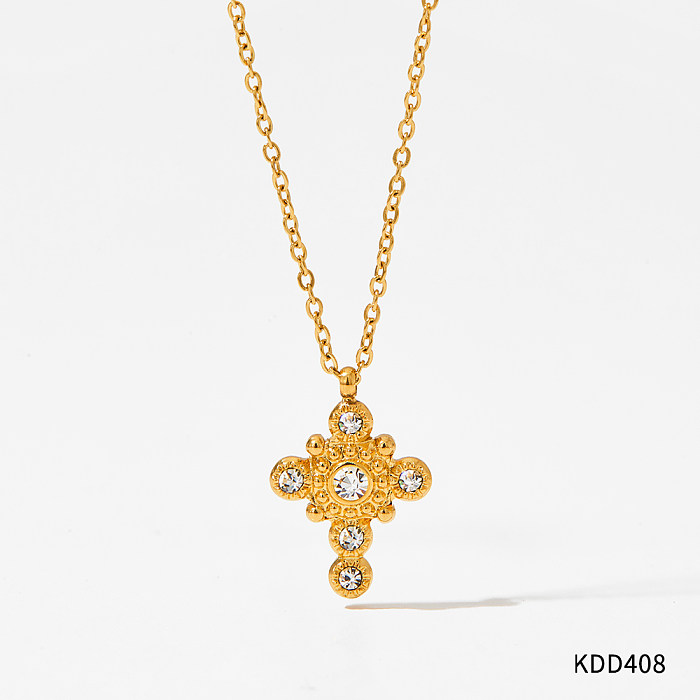 Collier pendentif décontracté Glam Cross en acier inoxydable avec incrustation de pierres précieuses plaquées or