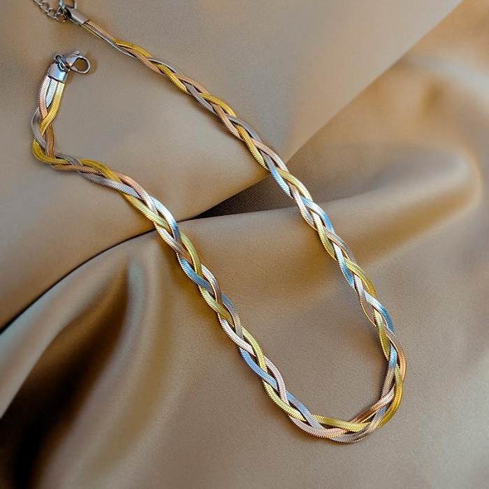 Collar de collares en capas chapado en acero inoxidable de color sólido de estilo simple estilo IG