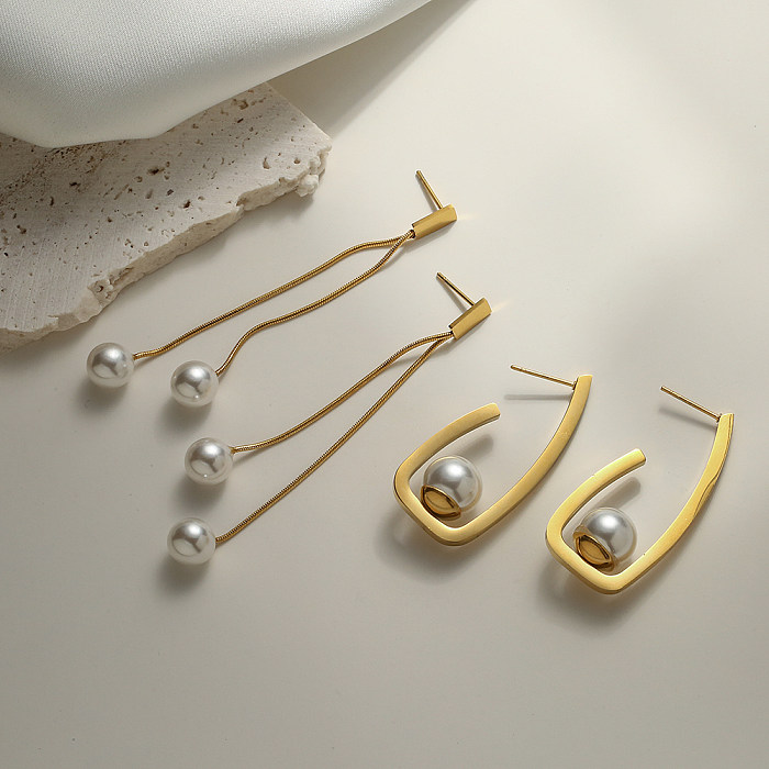 1 par de pendientes chapados en oro de 18 quilates con incrustaciones geométricas de estilo Simple y perlas artificiales de acero inoxidable