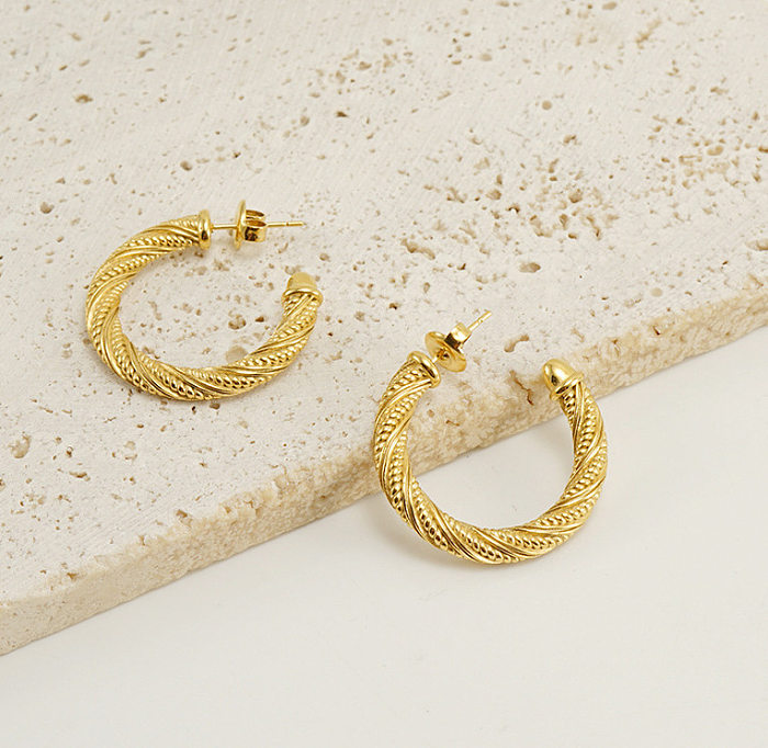 1 Pair Elegant Classic Style C Shape Stainless Steel Plating 18K Gold Plated Earrings