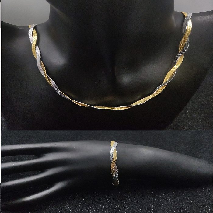 Schlichte Halskette mit geometrischer Edelstahlbeschichtung