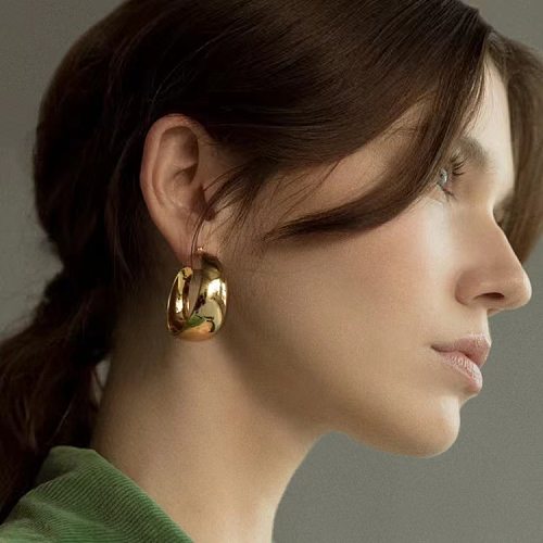 1 paire de boucles d'oreilles créoles en acier inoxydable plaqué or 18 carats, Style classique, couleur unie