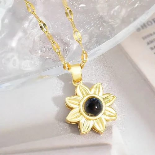 Simple Style Flower Stainless Steel Copper Patchwork Pendant Necklace