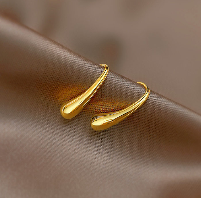 1 par de brincos de gota banhados a ouro de aço inoxidável estilo simples em forma de C