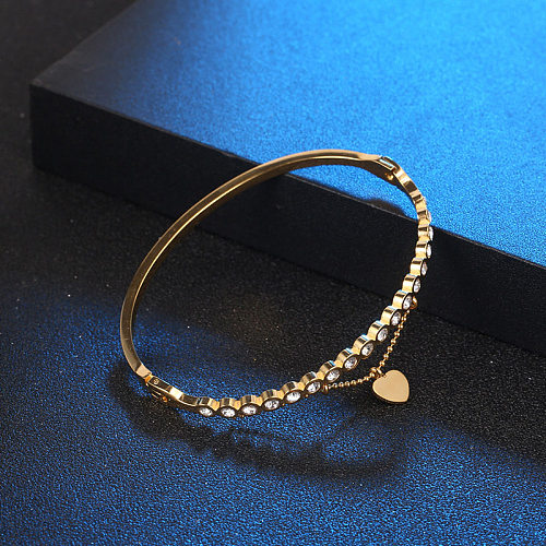 Bracelet en diamant artificiel avec incrustation d'acier et de titane en forme de cœur, 1 pièce