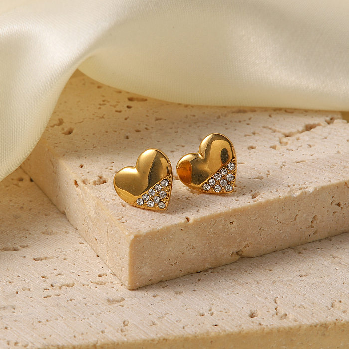 Sweet Heart Shape Stainless Steel  Gold Plated Artificial Diamond Ear Studs 1 Pair