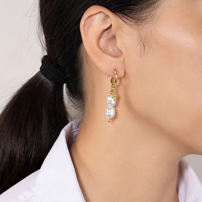 1 Paar elegante, schlichte Damen-Ohrringe mit Sternbeschichtung aus Edelstahl, vergoldet