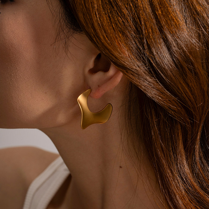 1 Paar schlichte, einfarbige Edelstahl-Ohrringe mit 18-Karat-Vergoldung
