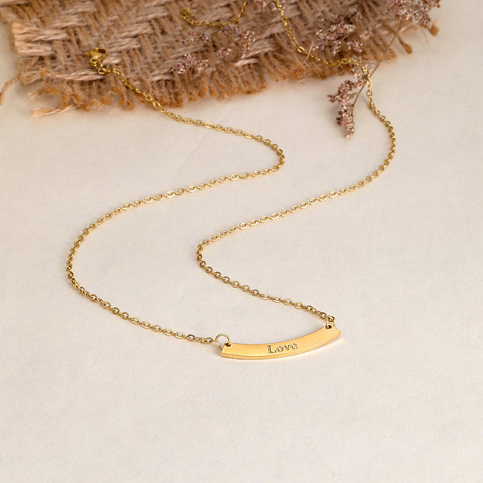 Einfache Halskette mit geometrischem Buchstaben und Edelstahlbeschichtung, 18 Karat vergoldet