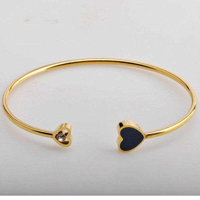 Wholesale Simple Style Heart Shape Titanium Steel Rhinestones Bangle