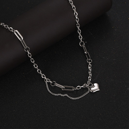 Collier pendentif en chaîne en acier inoxydable en forme de cœur de style simple