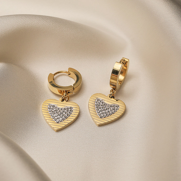 1 par estilo simples forma de coração chapeamento incrustado de aço inoxidável zircão 18K brincos banhados a ouro