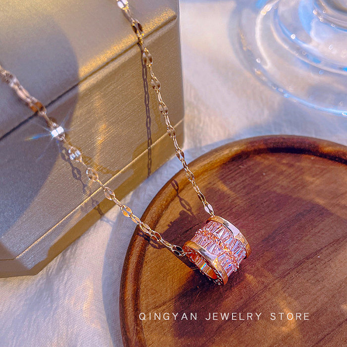 Fashion Round Stainless Steel Inlay Zircon Pendant Necklace 1 Piece