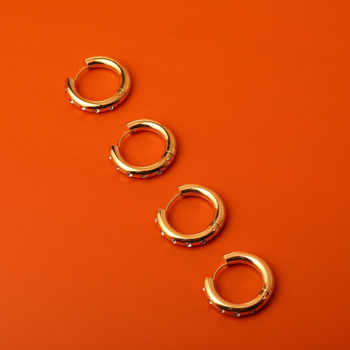 1 Paar lässige, schlichte, runde Ohrringe aus Edelstahl mit 18-Karat-Vergoldung