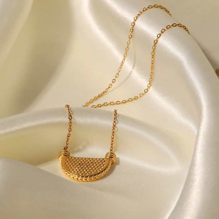 Elegante Halbkreis-Halskette mit Muschelanhänger aus Edelstahl und Inlay aus Edelstahl