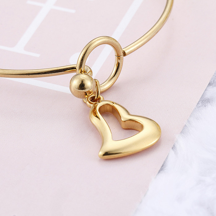 Pulseira banhada a ouro 18K com formato de coração em estilo moderno e elegante em aço inoxidável titânio