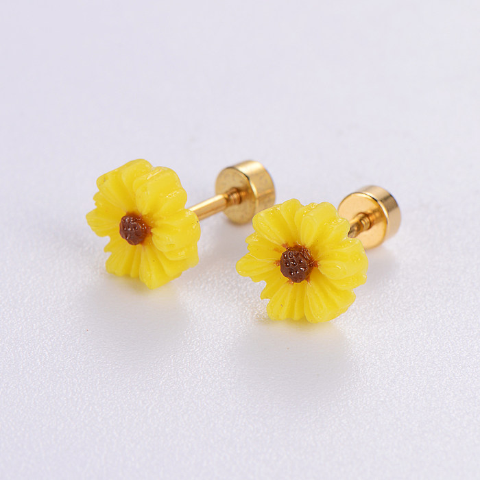12 paires de clous d'oreilles plaqués or 18 carats en acier inoxydable avec chrysanthème et papillon de style simple