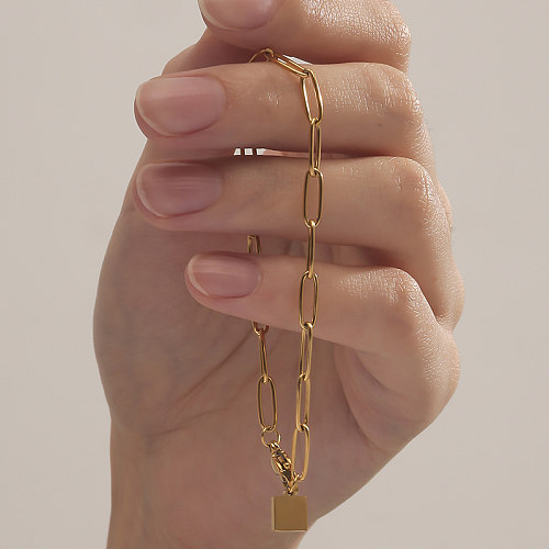 Elegantes pulseiras banhadas a ouro 18K com revestimento de polimento em aço titânio