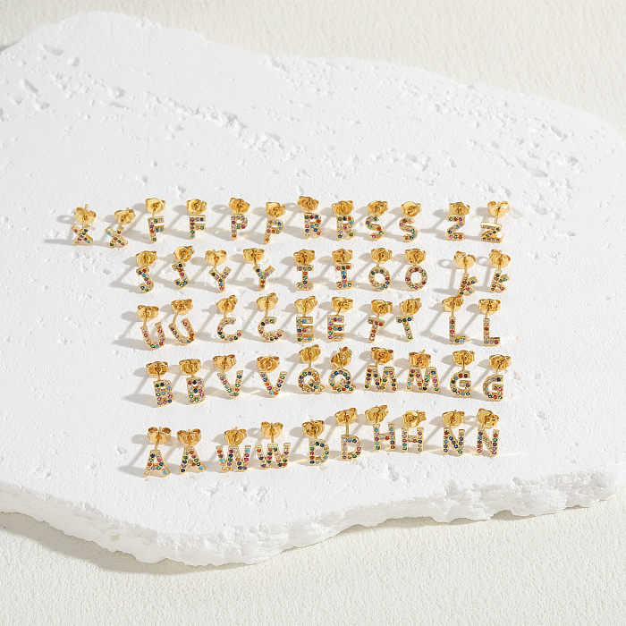 1 Paar elegante, luxuriöse, klassische Buchstaben-Ohrstecker mit asymmetrischer Beschichtung, Kupfer + Zirkon, Zirkon, 14 Karat vergoldet