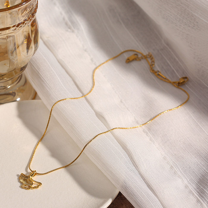 IG Style Ginkgoblatt-Halskette mit Edelstahlbeschichtung und 18-Karat-Vergoldung