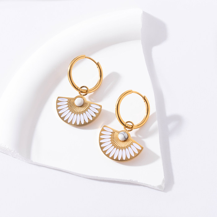 1 Pair French Style Simple Style Korean Style Round Sector Heart Shape Plating Stainless Steel  18K Gold Plated Earrings