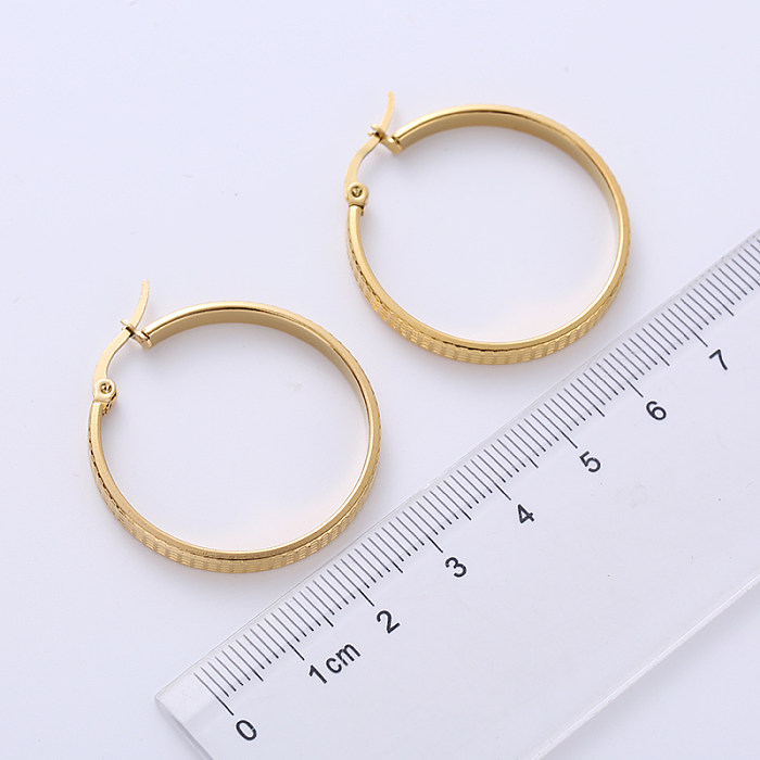 1 paire de boucles d'oreilles créoles plaquées en acier inoxydable, grille ronde exagérée