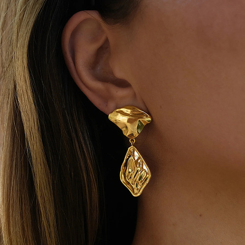 1 Paar IG-Stil-Ohrhänger mit unregelmäßiger Beschichtung aus Edelstahl mit 18-Karat-Vergoldung