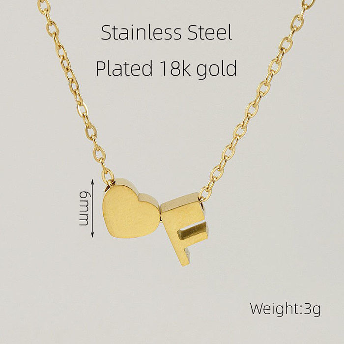 قلادة على شكل حرف فرنسي كاجوال على شكل قلب مصنوعة من الفولاذ المقاوم للصدأ ومطلية بالذهب عيار 18 قيراط