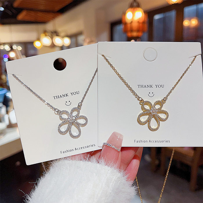 1 Piece Simple Style Flower Stainless Steel Inlay Zircon Pendant Necklace