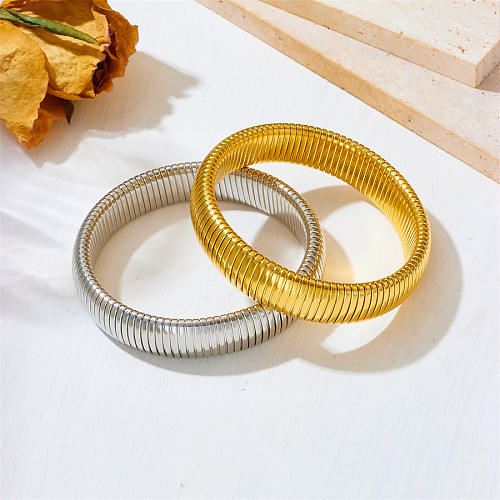 Wholesale Simple Style Solid Color Stainless Steel Bangle
