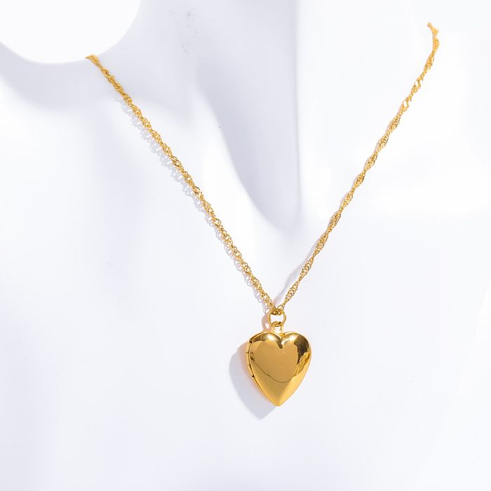 Collier avec pendentif plaqué or 18 carats en forme de cœur, style vintage décontracté, style classique