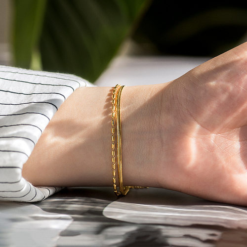Damen-Armbänder in U-Form aus vergoldetem Titanstahl, 1 Stück