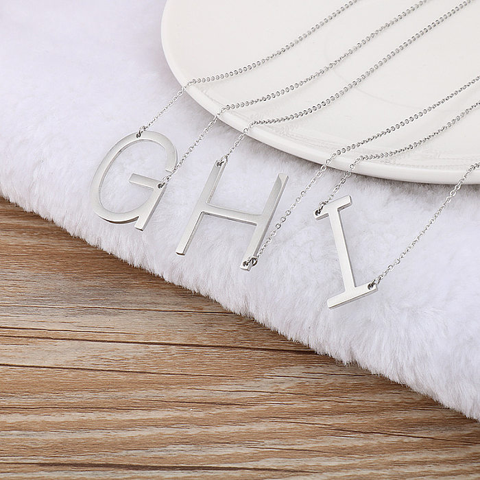 Wholesale New Style 26 English Letters Stainless Steel Clavicle Necklace jewelry