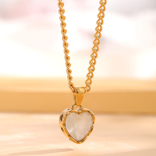 Collier pendentif élégant rétro en forme de cœur, incrustation de placage en acier inoxydable, plaqué or Zircon