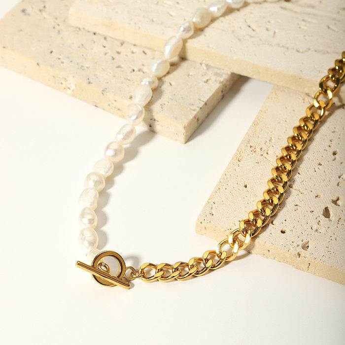 Collier luxueux et romantique en acier inoxydable avec perles d'eau douce plaqué or 18 carats